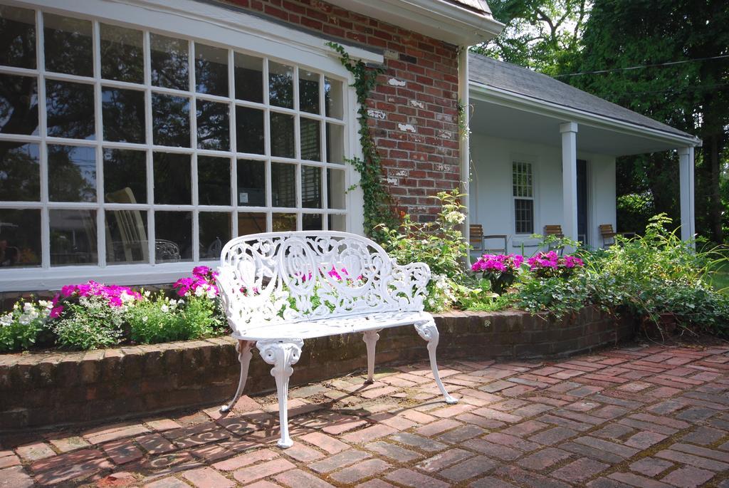 Chatham Seafarer Inn Exterior photo